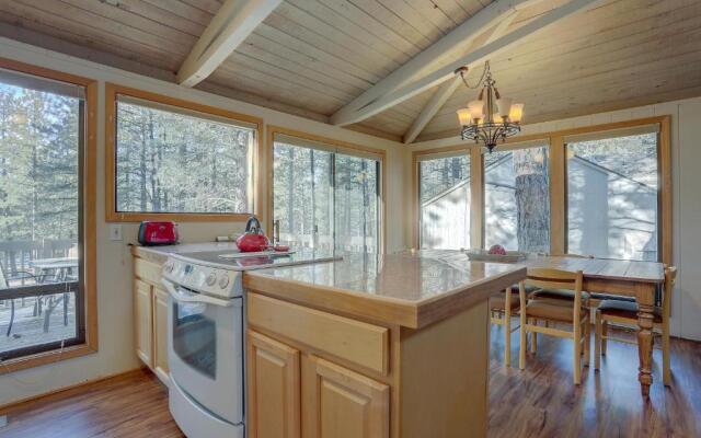11 Pine Mt-AC-Hot Tub-4BR/4BA