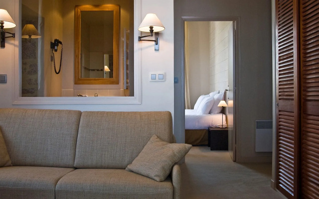 Hôtel Les Costans, The Originals Relais