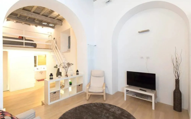 Travel & Stay - Parione