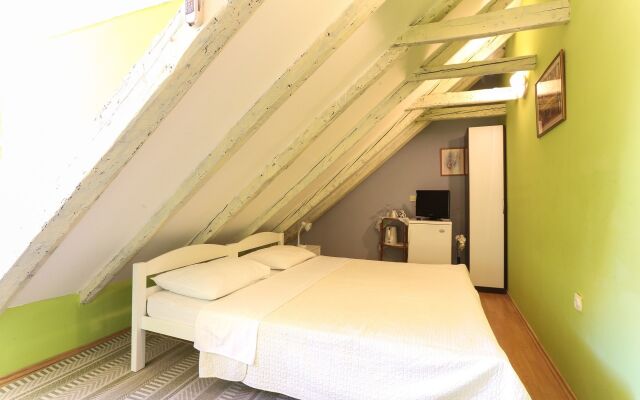 Old Town Baroque Palace Accommodation