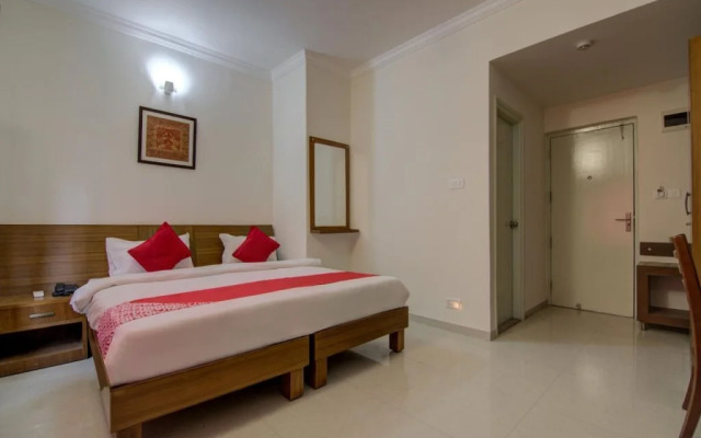 Serene Grove By OYO Rooms