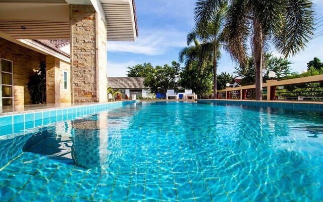Baan Khaonoi Pool Villa
