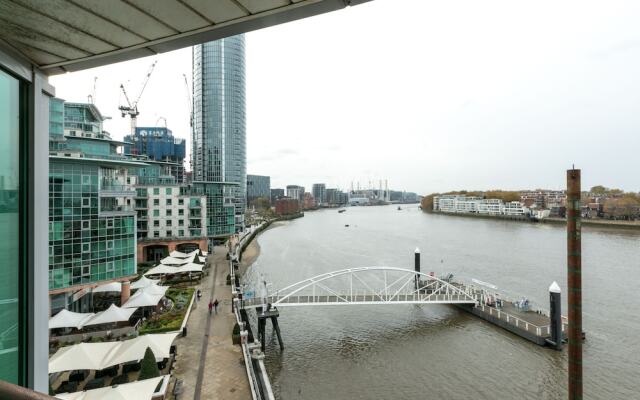 River view Luxury 3bed flat with views