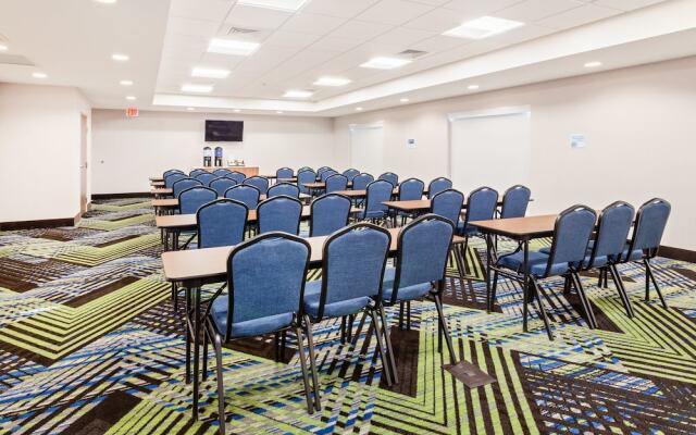 Holiday Inn Express & Suites Niceville - Eglin Area