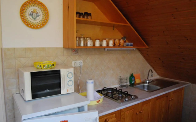 Boróka Apartmanházak - Fagyöngy House