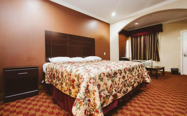 Palace Inn - Baytown I-10