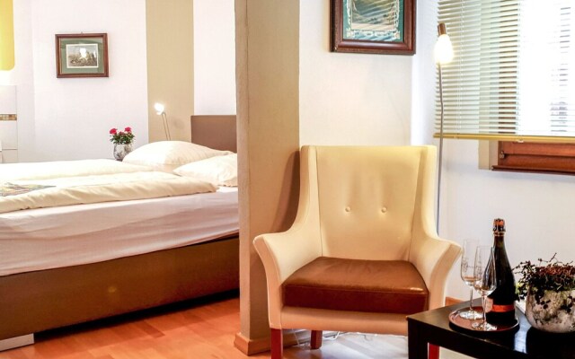 Jula Ediger-eller in Ediger-eller