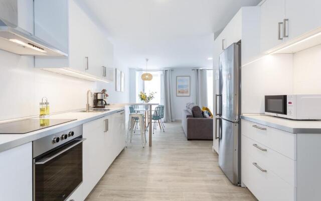 Nueva ALMUDENA Apartment by Cadiz4Rentals