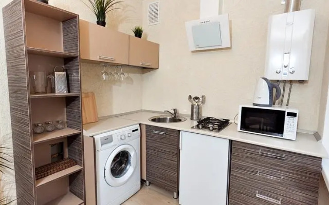 Рядом с Кремлем