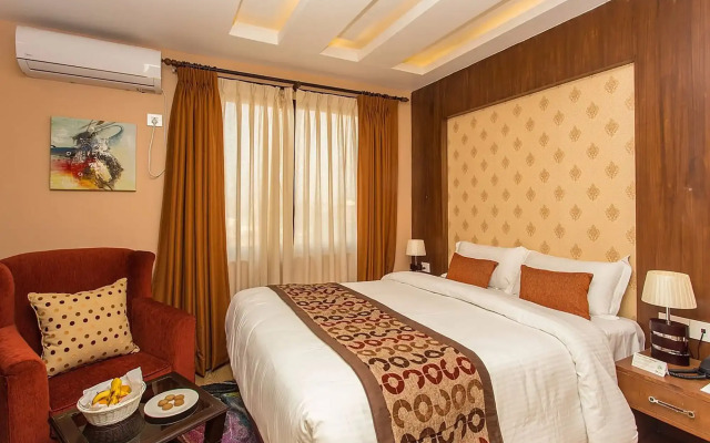 Yatri Suites and Spa