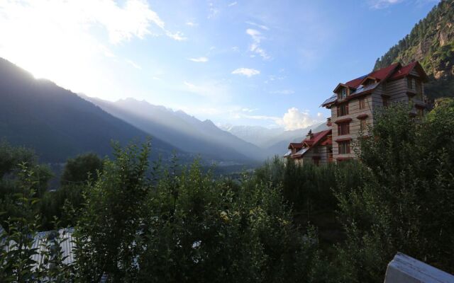 OYO 1837 Hotel Golden Meadows