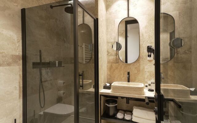 Mottl House by Adrez