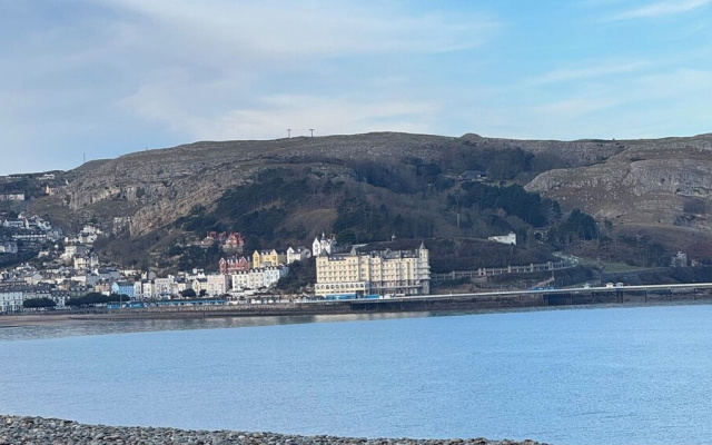 Sea View, East Parade