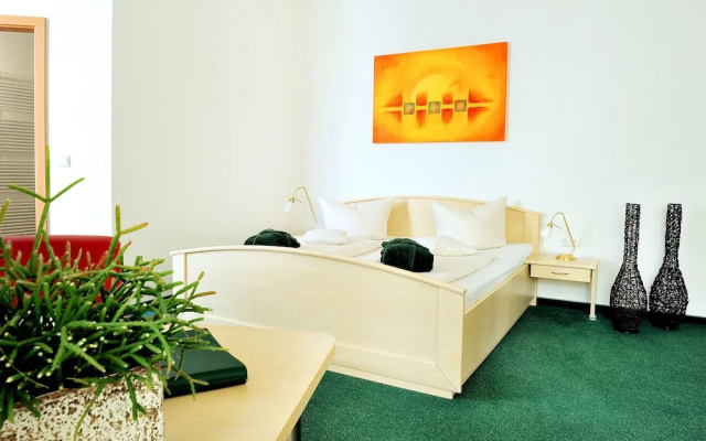 Haus Hufeland ***S