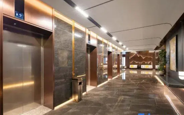 Yilong International Hotel  (Shenyang  Qingnian Street Jinlang Plaza)