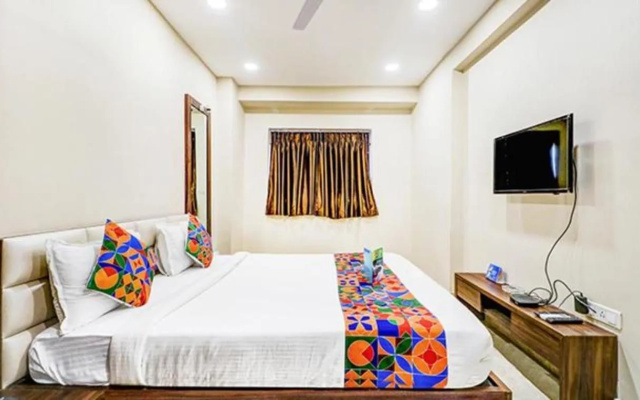 Fabhotel Carnival