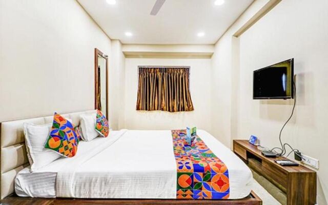 Fabhotel Carnival