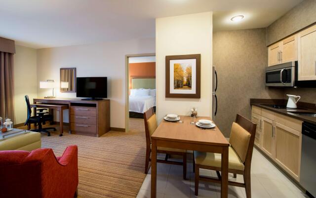 Homewood Suites by Hilton Winnipeg Airport-Polo Park, MB