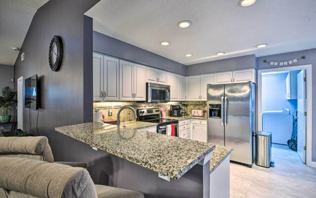 Chic Palm Coast Escape: Lanai & Heated Pool!