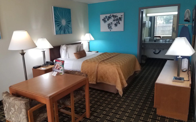 Discovery Inn
