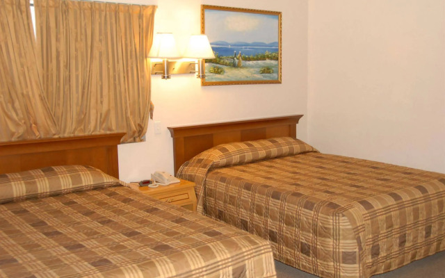 Hotel DeOro