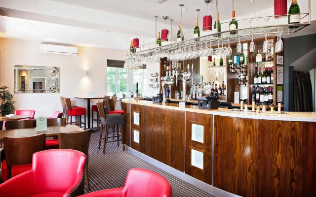 315 Bar And Restaurant