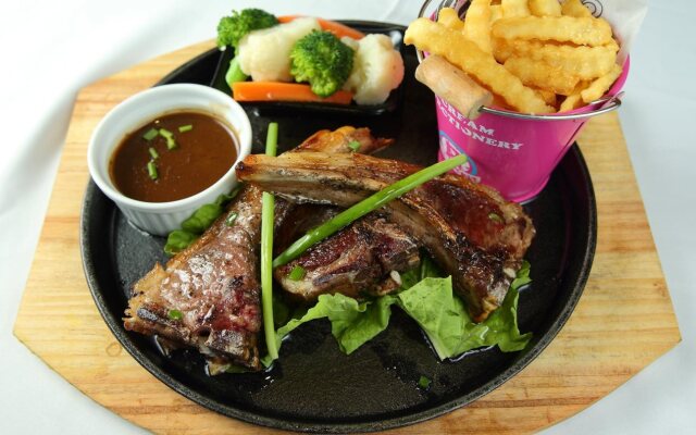 Thome Boutique Hotel