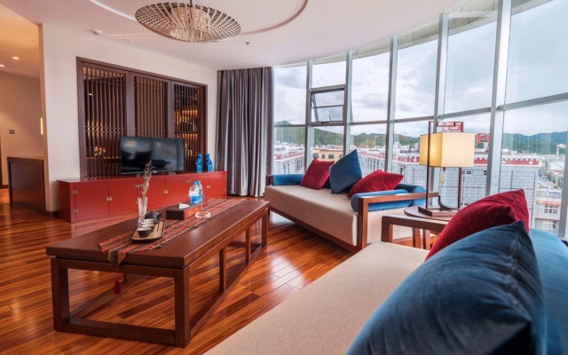 Yunman Hotel – Guest Rooms – Shangri-La