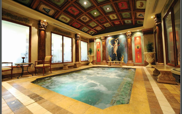 Peermont Metcourt Suites at Emperors Palace