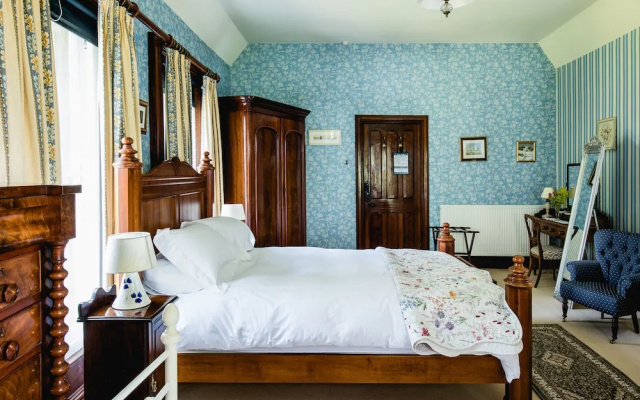 Kiltariff Hall Country House