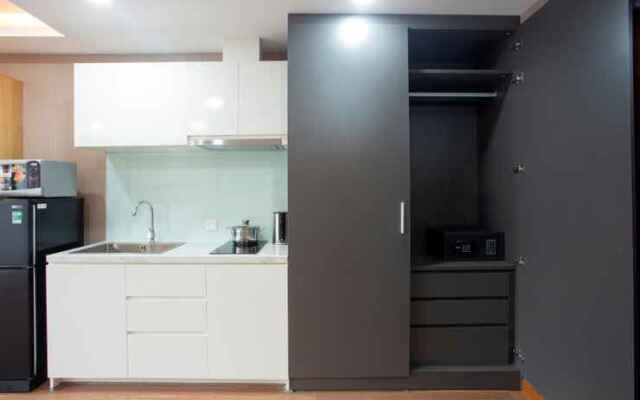 Melina Turtle Lake Saigon Center