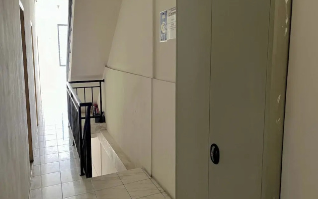 Rb Residence Grogol
