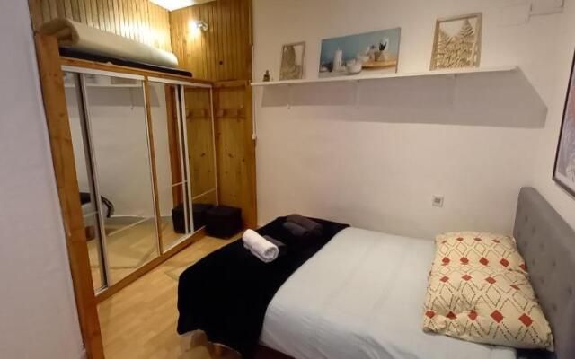 Le Foch-50m2-HYPERCENTRE- Parking Privé & Wifi FIBRE