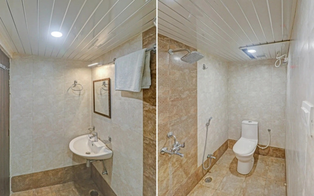 OYO 77788 Townhouse 405 Mall Road