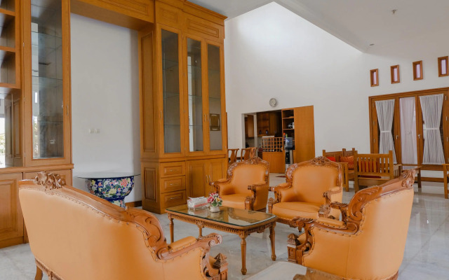 Daffi Family Residence by OYO Rooms