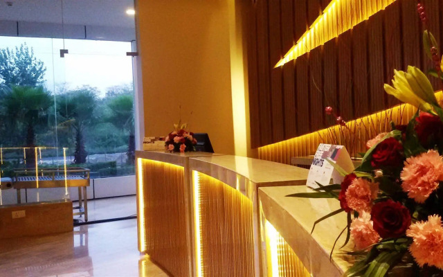 Country Inn & Suites by Radisson, Meerut