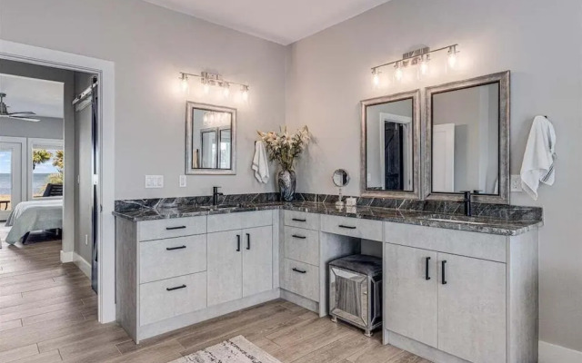 Tranquil Waters 8 Bedroom Home