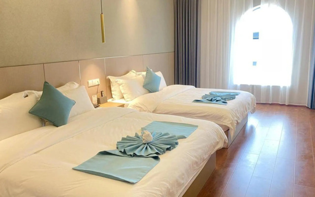 Cultural Palace Hotel