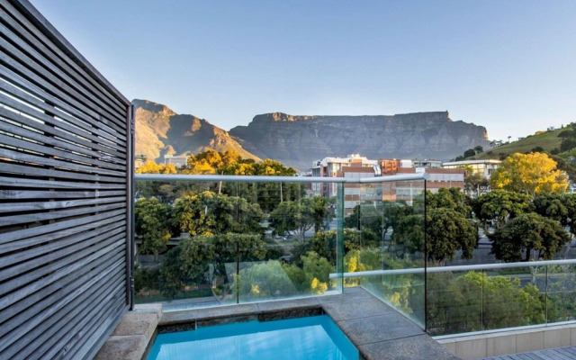 The Canal Three Bedroom Pool Duplex Penthouse - 203