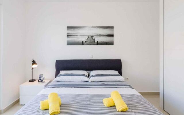 Apartment in Crikvenica 39077