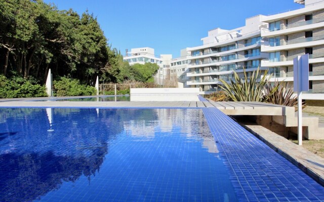 Ocean Front Deluxe Apartment