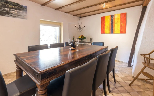 Eulenhaus Ediger-eller