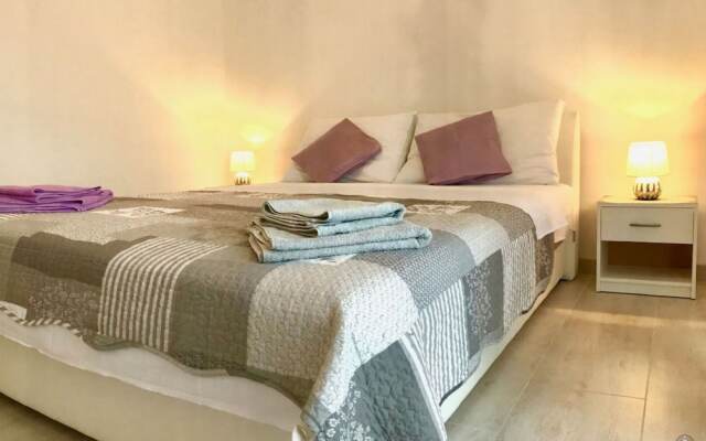 Apartment Silvia's Place