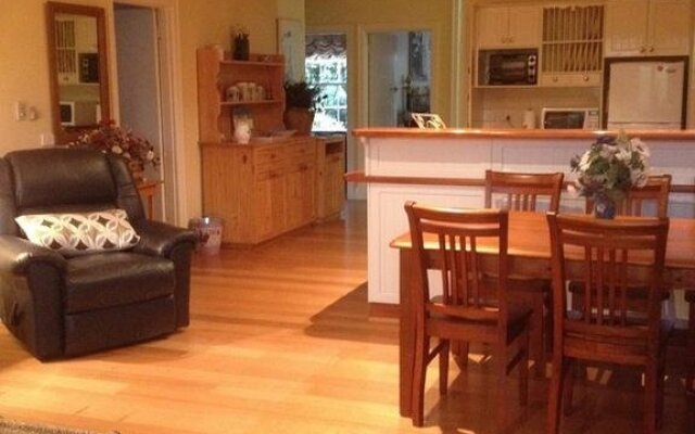 Bessie's Cottage