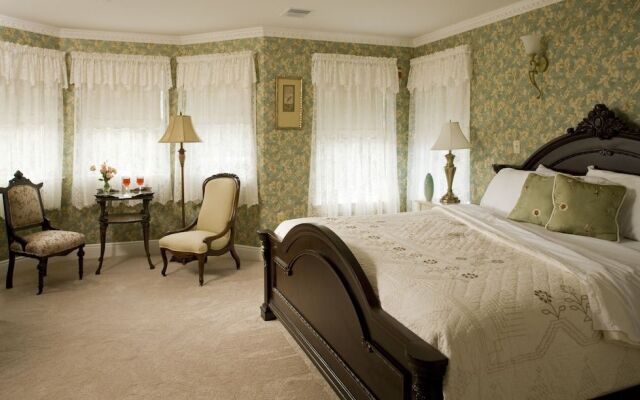 Wilbraham Mansion