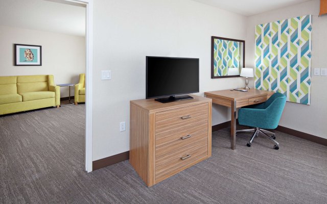 Hampton Inn & Suites Chino Hills