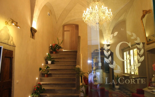 La Corte Di Ambra