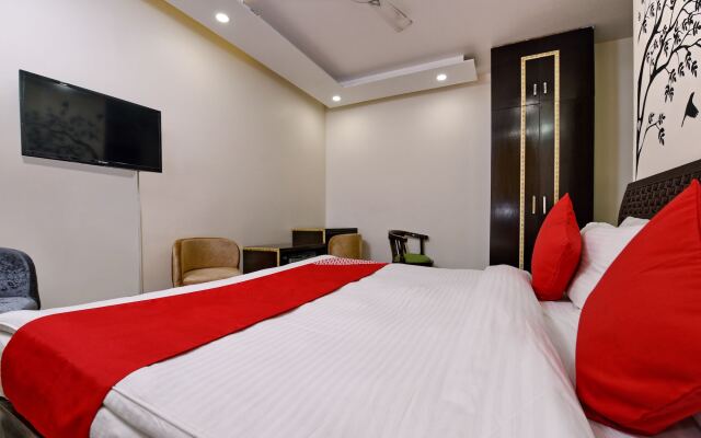 OYO 360 Hotel Manzil