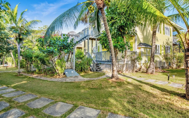 Pineapple Fields Boutique Condo Hotel