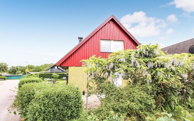 Nice Home in Ängelholm With Wifi and 4 Bedrooms